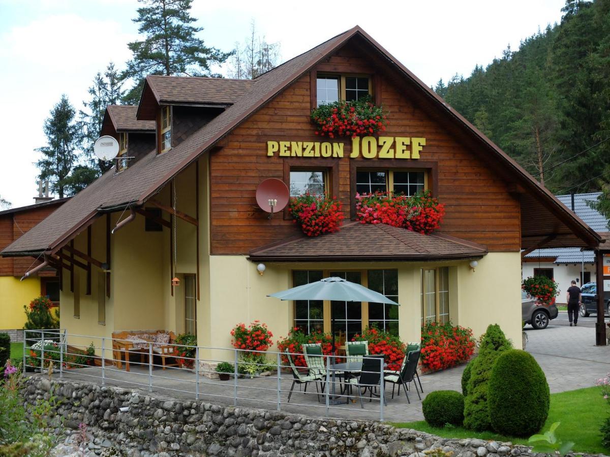 Penzion Jozef Demanovska Dolina Exteriör bild