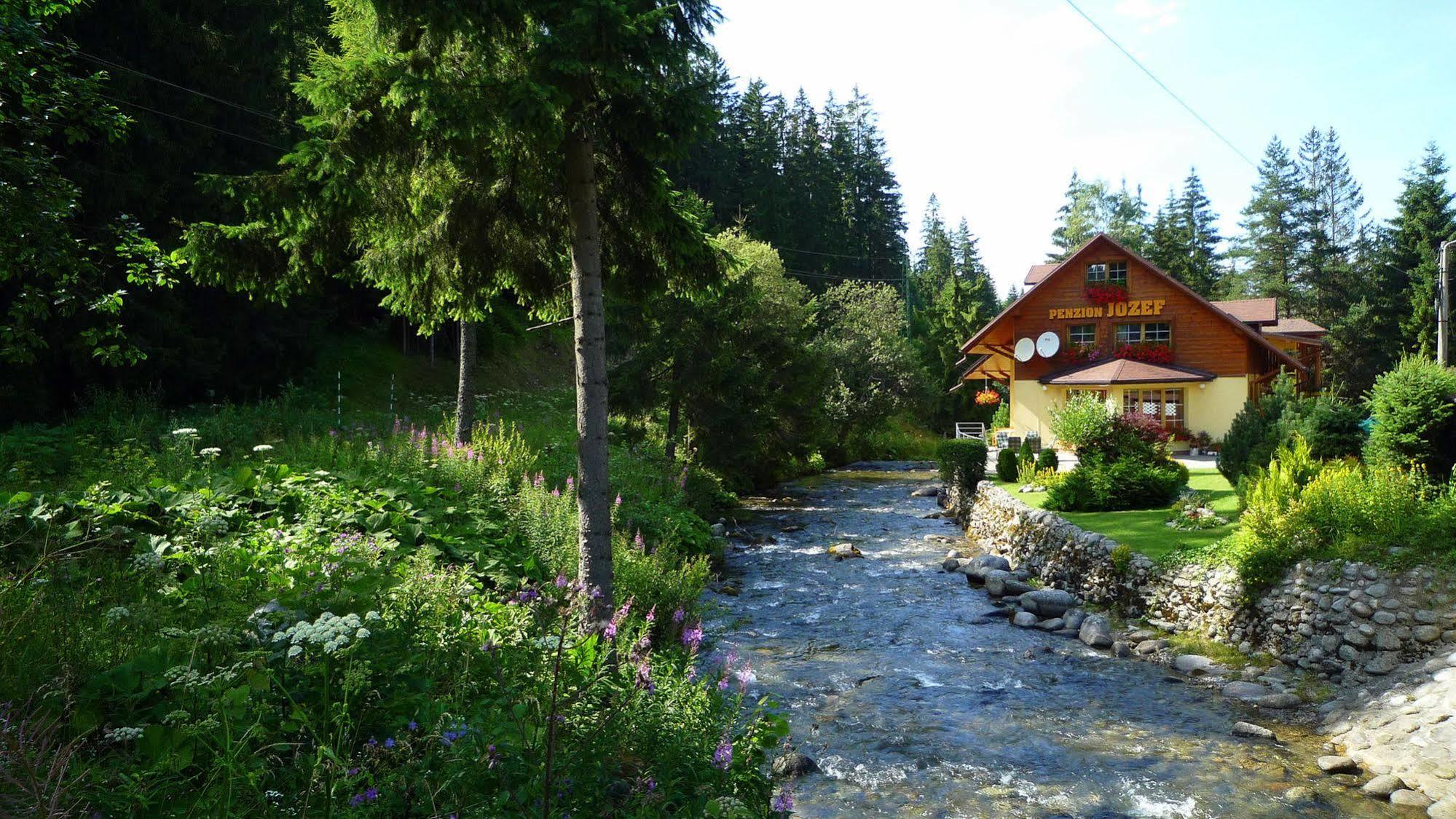 Penzion Jozef Demanovska Dolina Exteriör bild