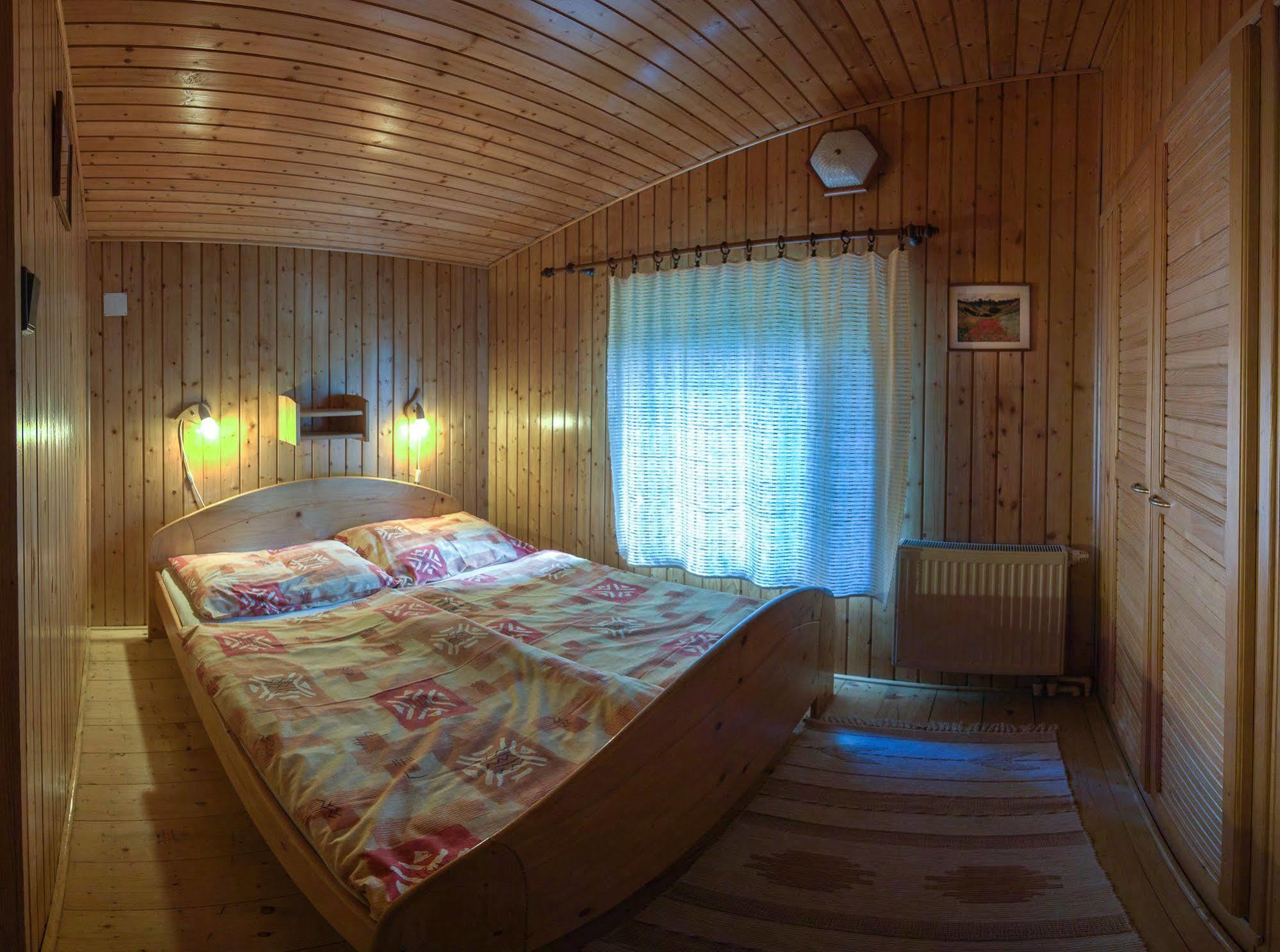 Penzion Jozef Demanovska Dolina Exteriör bild